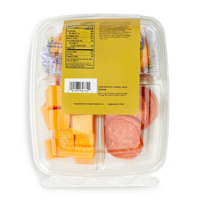 York Street Pepperoni & Cheese Snack Box 4.6oz