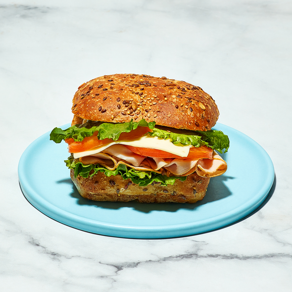 York Street Smoked Turkey & Swiss Multigrain Roll 9.73oz